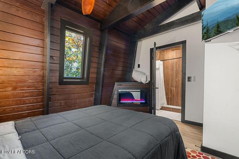 Tiny photo for 915 Stans Rd, Gatlinburg, TN 37738 (MLS # 1323836)