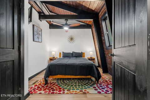 Tiny photo for 915 Stans Rd, Gatlinburg, TN 37738 (MLS # 1323836)