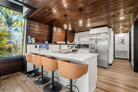 Tiny photo for 915 Stans Rd, Gatlinburg, TN 37738 (MLS # 1323836)