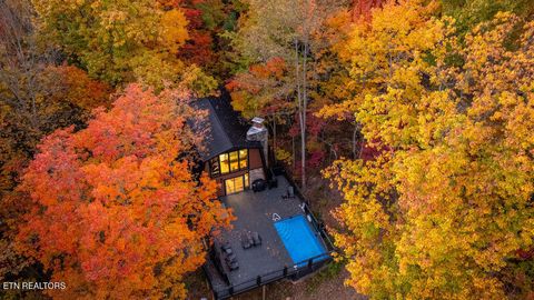 Tiny photo for 915 Stans Rd, Gatlinburg, TN 37738 (MLS # 1323836)