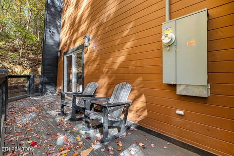 Tiny photo for 915 Stans Rd, Gatlinburg, TN 37738 (MLS # 1323836)