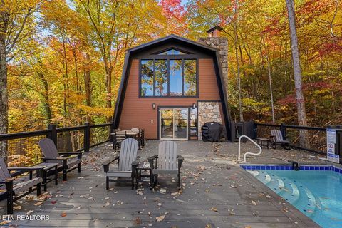 Tiny photo for 915 Stans Rd, Gatlinburg, TN 37738 (MLS # 1323836)