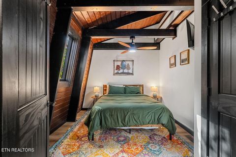 Tiny photo for 915 Stans Rd, Gatlinburg, TN 37738 (MLS # 1323836)