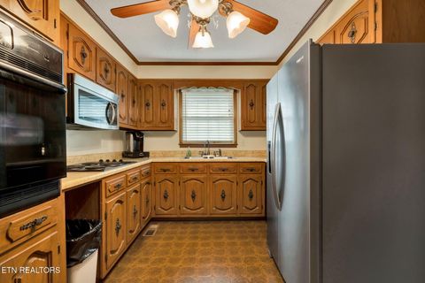 Tiny photo for 304 County Road 475, Etowah, TN 37331 (MLS # 1324732)