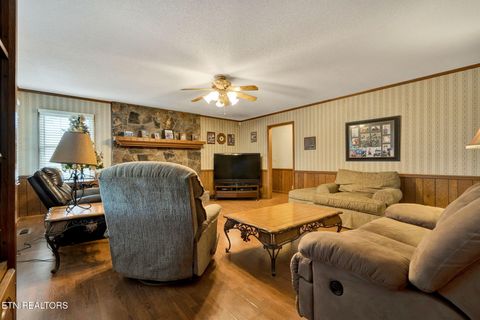Tiny photo for 304 County Road 475, Etowah, TN 37331 (MLS # 1324732)