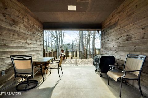 Tiny photo for 304 County Road 475, Etowah, TN 37331 (MLS # 1324732)