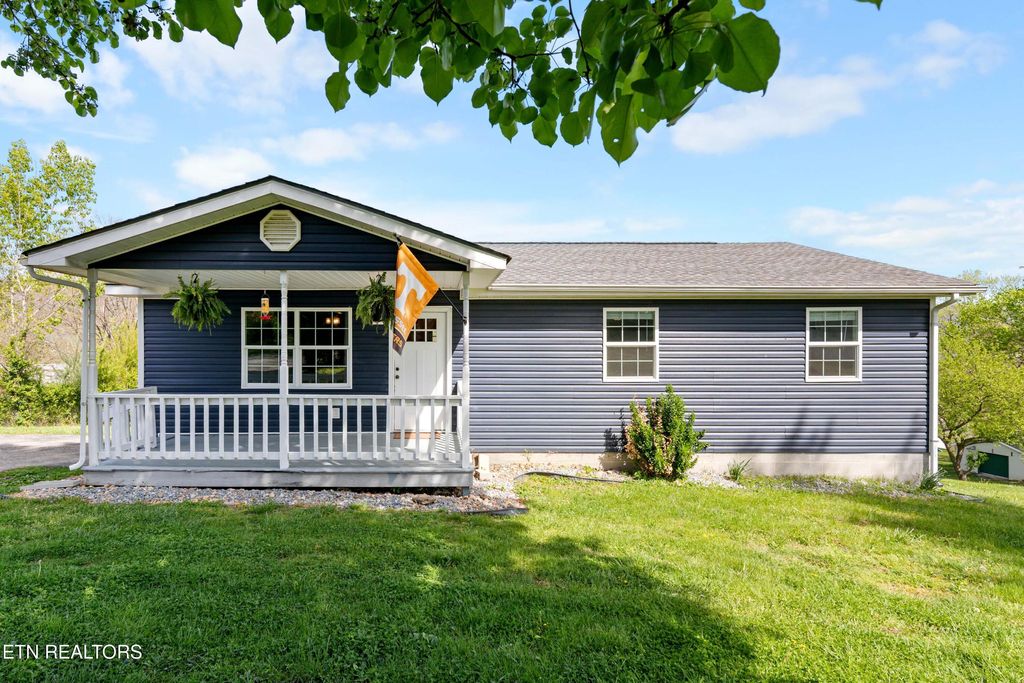 Photo of 130 Johnny Baird Lane, Jacksboro, TN 37757 (MLS # 1335862)