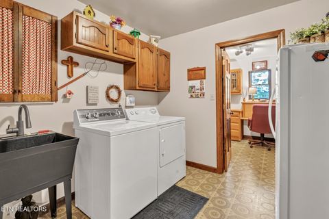 Tiny photo for 325 Lone Ridge Lane, Clinton, TN 37716 (MLS # 1328794)