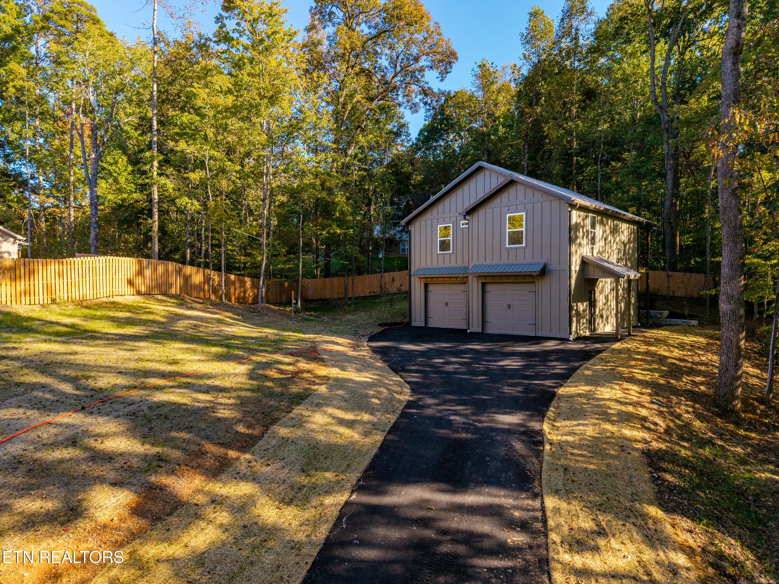 1129 Chris Wood Drive