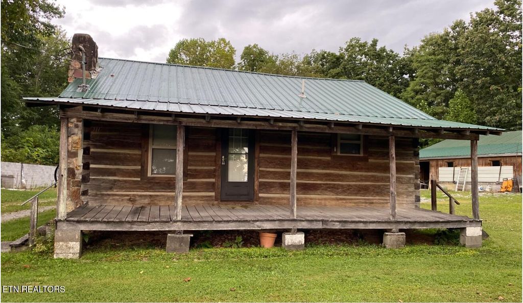 Photo of 711 Cupp Ridge Road Rd, New Tazewell, TN 37825 (MLS # 1317993)