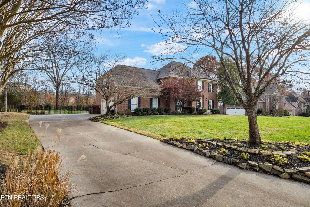 Photo of 12804 Broken Saddle Rd, Knoxville, TN 37934 (MLS # 1322671)