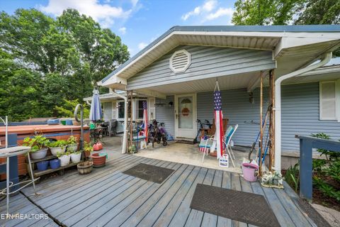 Tiny photo for 748 Christenson Rd, Deer Lodge, TN 37726 (MLS # 1346269)
