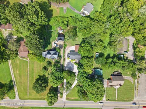 Tiny photo for 4812 Central Avenue Pike, Knoxville, TN 37912 (MLS # 1350059)