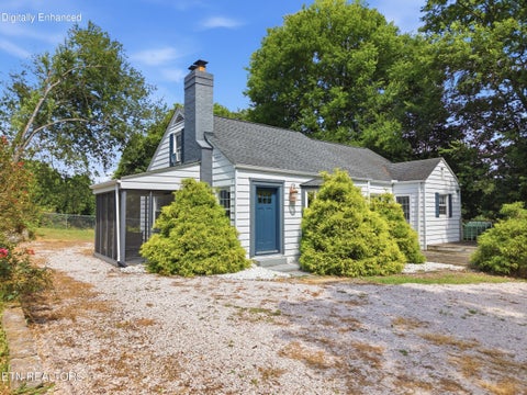 Photo of 4812 Central Avenue Pike, Knoxville, TN 37912 (MLS # 1350059)