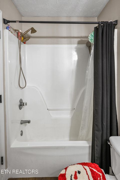 Tiny photo for 2312 Crestpark Rd, Knoxville, TN 37912 (MLS # 1324842)