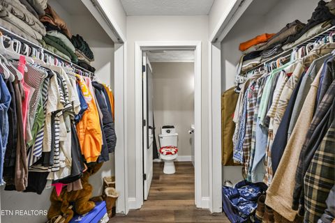 Tiny photo for 2312 Crestpark Rd, Knoxville, TN 37912 (MLS # 1324842)