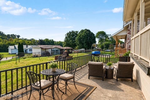 Tiny photo for 511 Ferry St, Loudon, TN 37774 (MLS # 1359271)