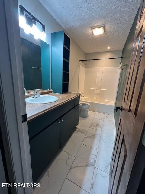 Tiny photo for 124 Mohawk Tr, LaFollette, TN 37766 (MLS # 1327525)