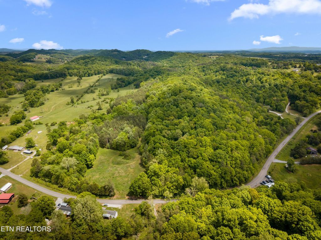 Photo of 811 Hebron Church Rd, Jefferson City, TN 37760 (MLS # 1339425)