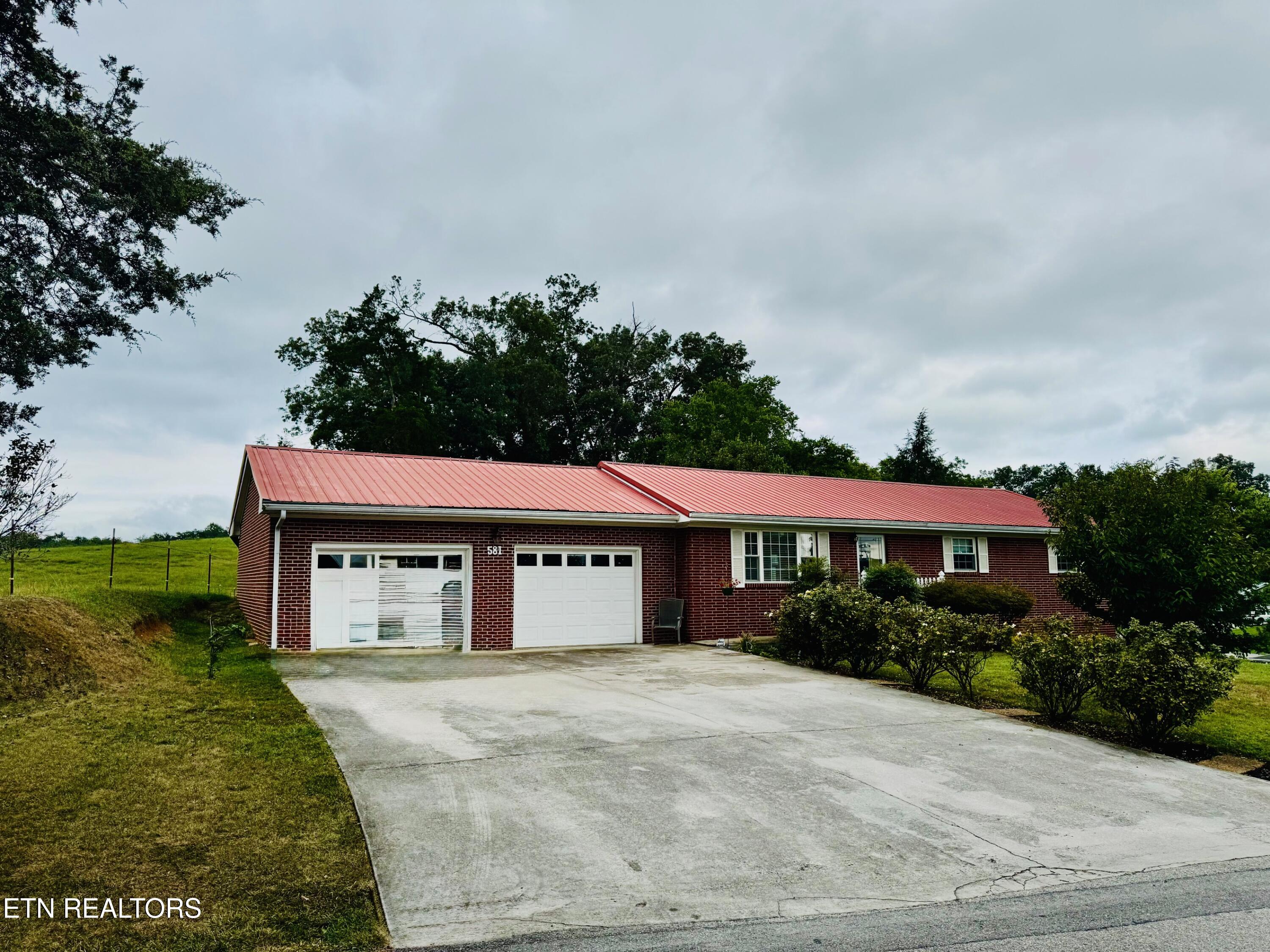 581 Summit Ridge Drive