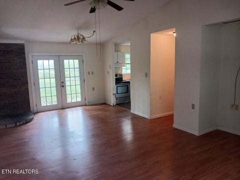 Tiny photo for 324 Oak Hill Drive, Crossville, TN 38572 (MLS # 1356046)