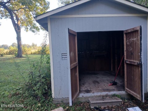 Tiny photo for 324 Oak Hill Drive, Crossville, TN 38572 (MLS # 1356046)