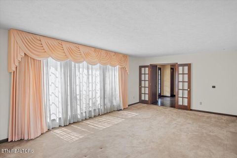 Tiny photo for 848 Navajo Drive, Jefferson City, TN 37760 (MLS # 1329627)