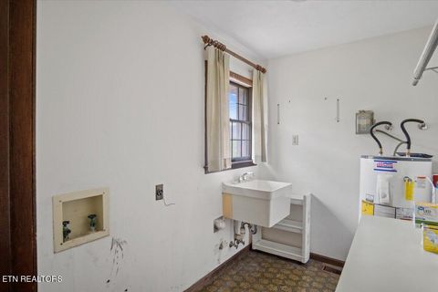 Tiny photo for 848 Navajo Drive, Jefferson City, TN 37760 (MLS # 1329627)