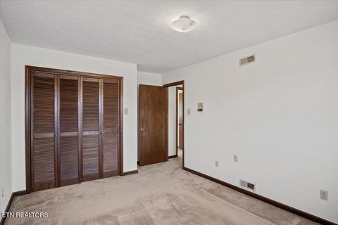 Tiny photo for 848 Navajo Drive, Jefferson City, TN 37760 (MLS # 1329627)