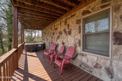Tiny photo for 3375 Spring View Drive, Sevierville, TN 37862 (MLS # 1333810)