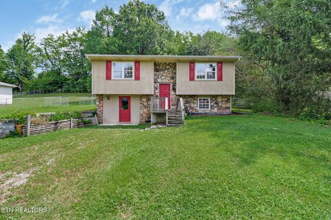 Photo of 106 Willow Creek Rd, Wartburg, TN 37887 (MLS # 1346542)