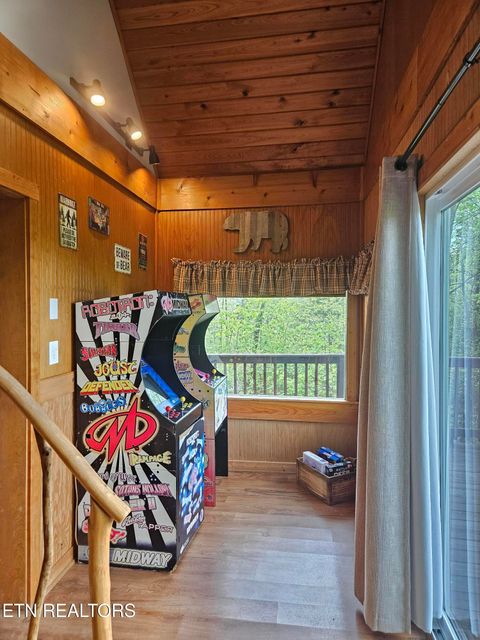 Tiny photo for 3827 Getta Way, Gatlinburg, TN 37738 (MLS # 1339266)