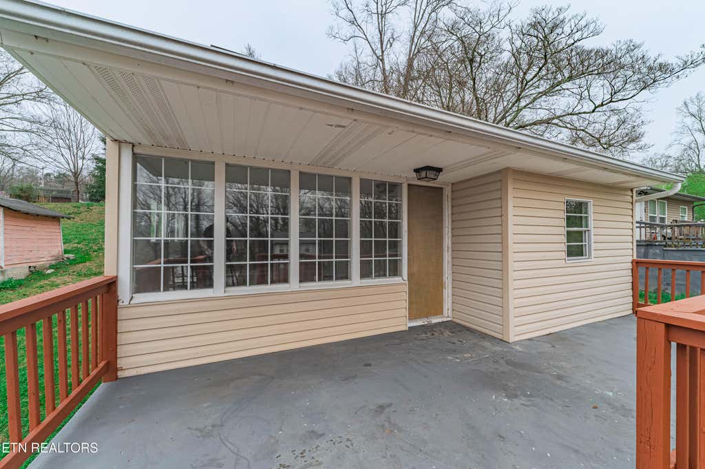 Photo of 153 Johnson Rd, Oak Ridge, TN 37830 (MLS # 1331322)