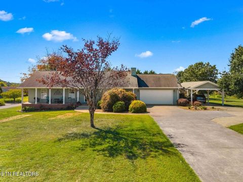 727 Burchfield Rd Dandridge TN 37725