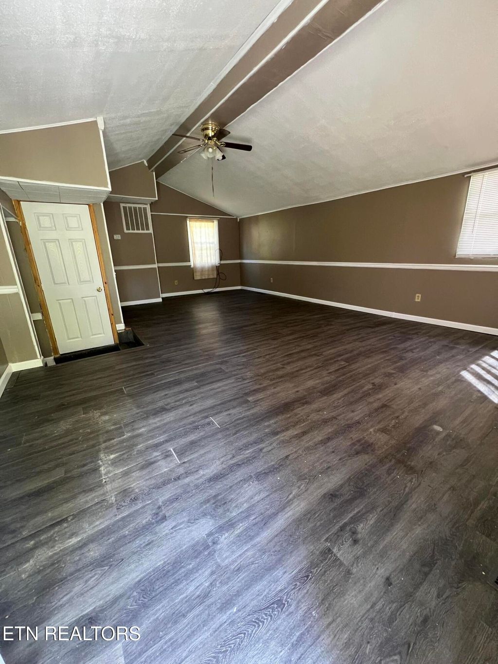 Photo of 123 Cawood Lane, Middlesboro, KY 40965 (MLS # 1340557)