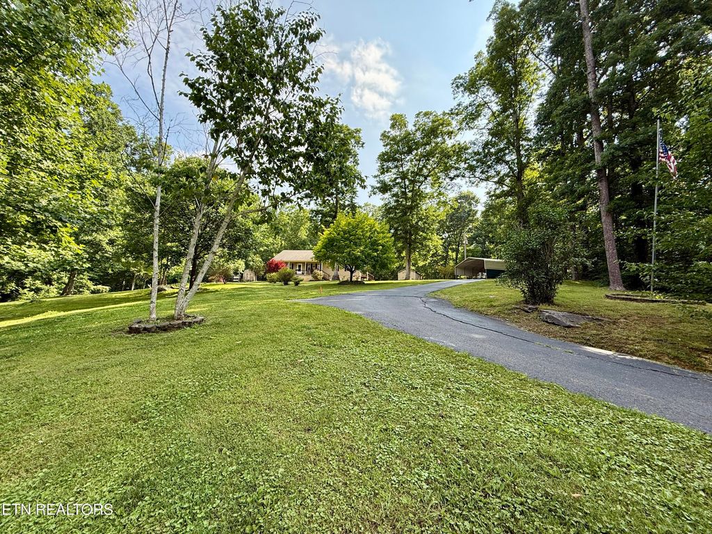 Photo of 406 Asheville Hwy, Strawberry Plains, TN 37871 (MLS # 1303750)