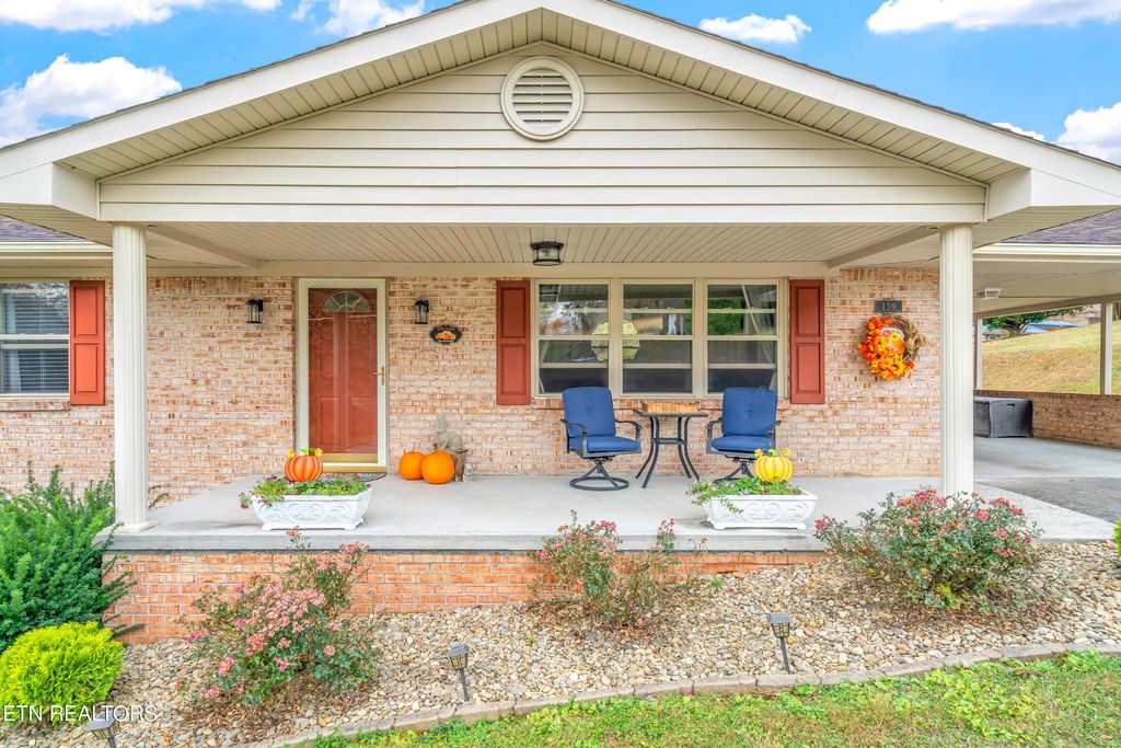 Photo of 139 Gloria Drive, Tazewell, TN 37879 (MLS # 1245799)