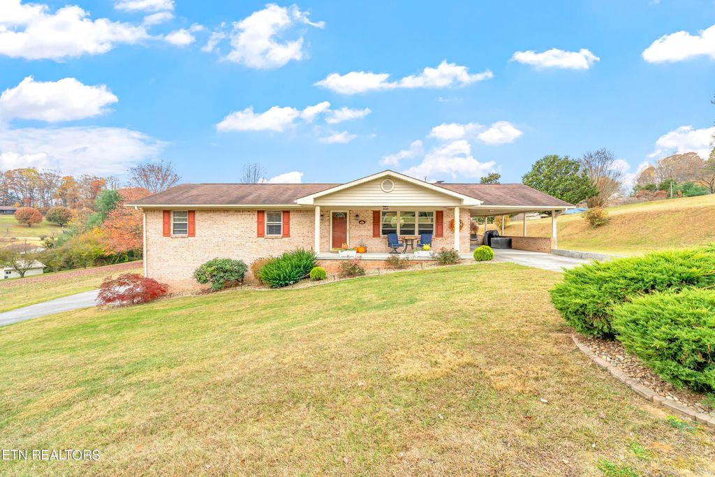 Photo of 139 Gloria Drive, Tazewell, TN 37879 (MLS # 1245799)