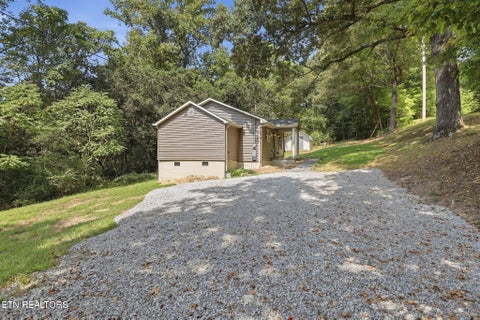 Tiny photo for 2517 Drinnen Rd, Knoxville, TN 37914 (MLS # 1355567)