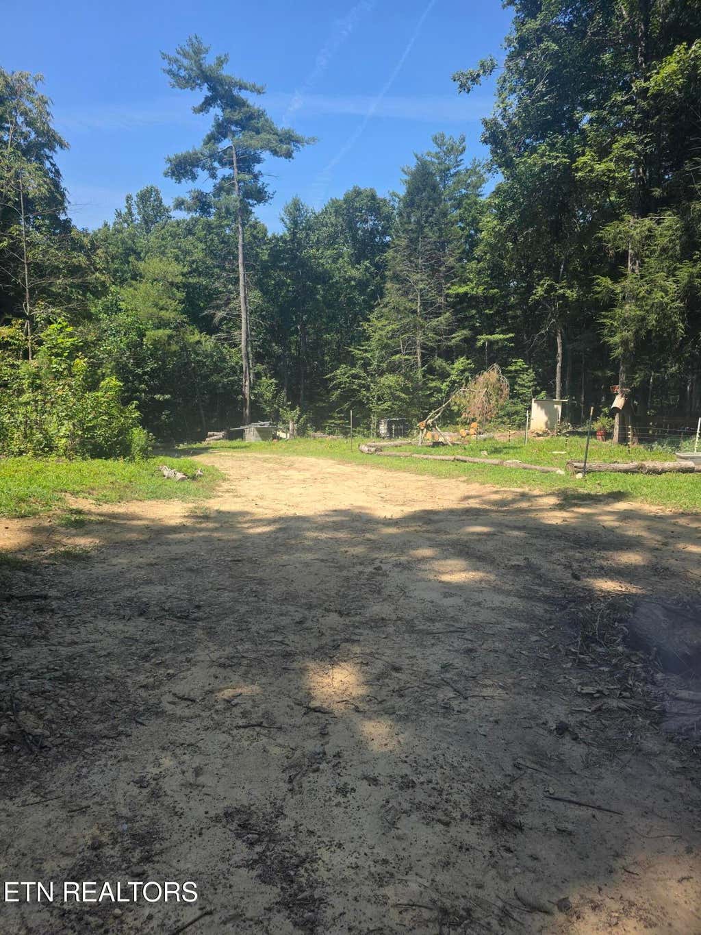 Photo of 1478 Catoosa Rd, Wartburg, TN 37887 (MLS # 1350376)