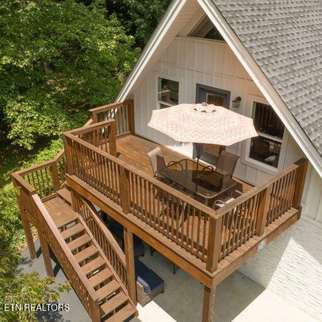 Photo of 2276 Allenridge Dr Drive, Sevierville, TN 37876 (MLS # 1302889)