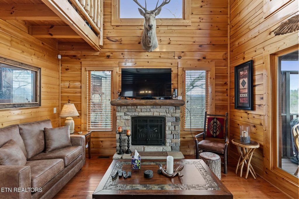 Photo of 2869 White Oak Ridge Lane, Sevierville, TN 37862 (MLS # 1332629)