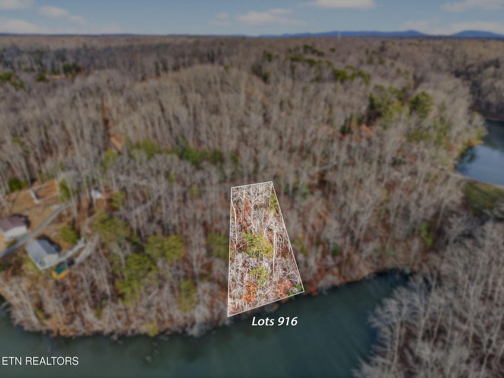 Photo of Indian Rock Loop, Crossville, TN 38572 (MLS # 1327457)