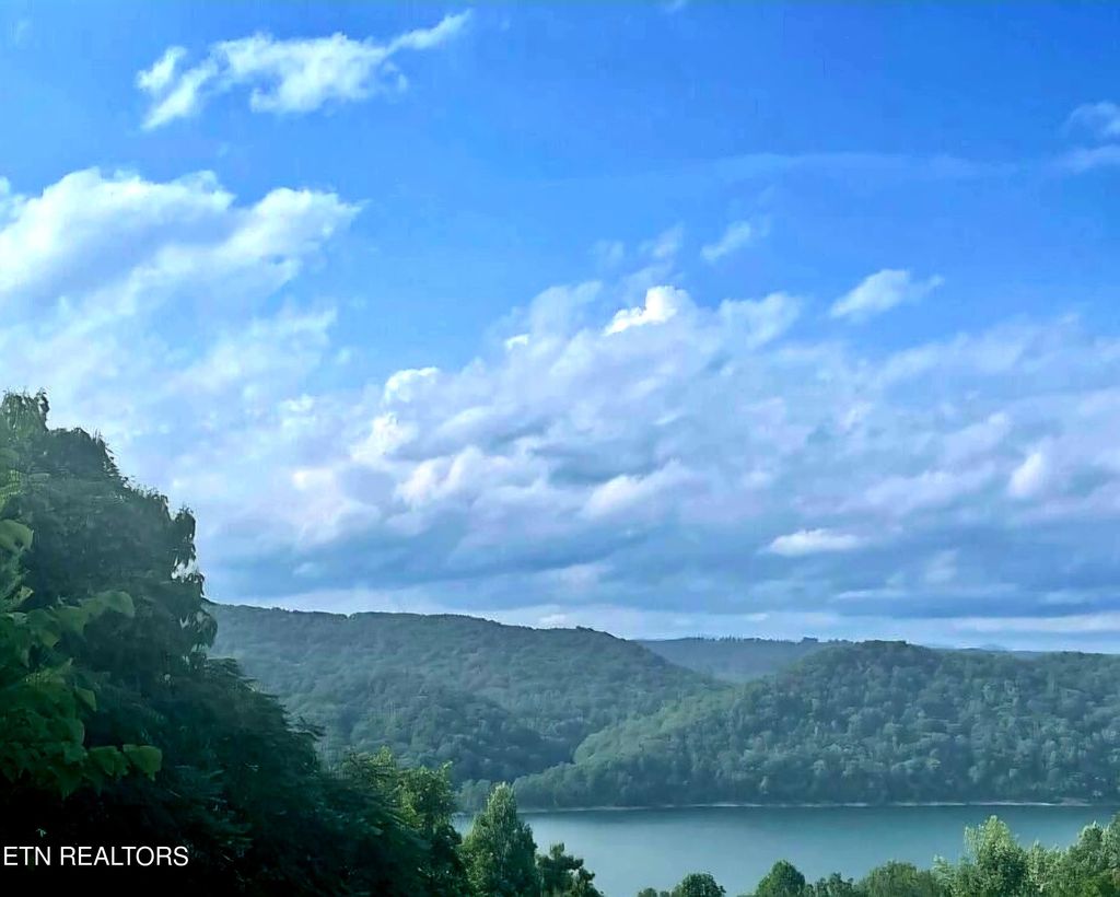 Photo of LOT 18 PANORAMIC, Maynardville, TN 37807 (MLS # 1291660)