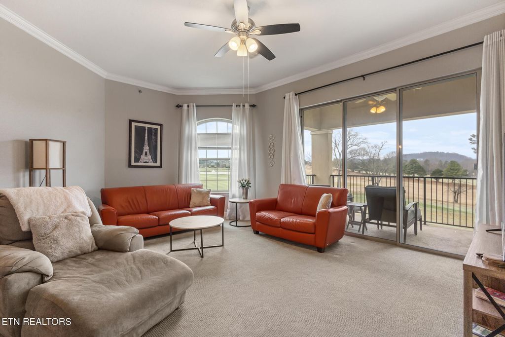 Photo of 565 Rarity Bay Pkwy #APT 302, Vonore, TN 37885 (MLS # 1329209)