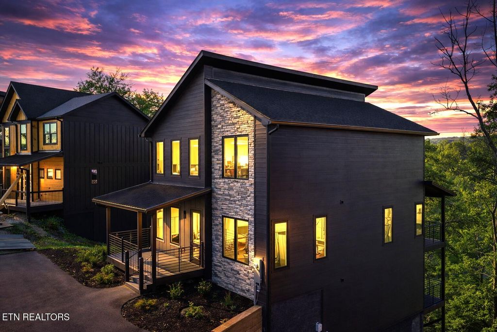 Photo of 1345 Reedmont Way, Sevierville, TN 37876 (MLS # 1330560)