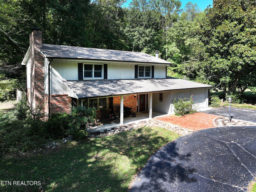 Photo of 117 McNew Drive, Harriman, TN 37748 (MLS # 1356646)