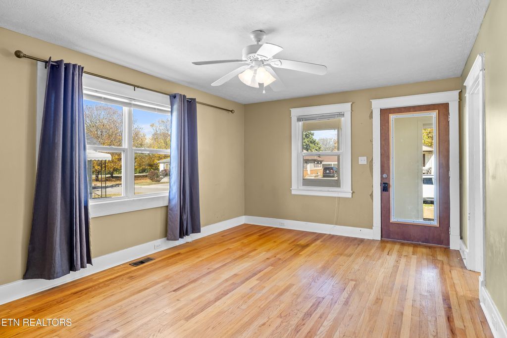 Photo of 1539 Boyle St, Alcoa, TN 37701 (MLS # 1320623)