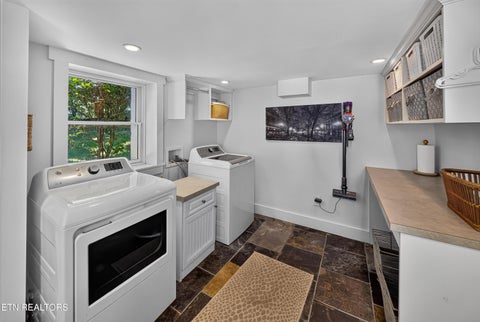 Tiny photo for 1122 Craig Rd, Knoxville, TN 37919 (MLS # 1347579)
