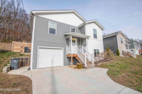 3121 Greenway Drive Knoxville TN 37918